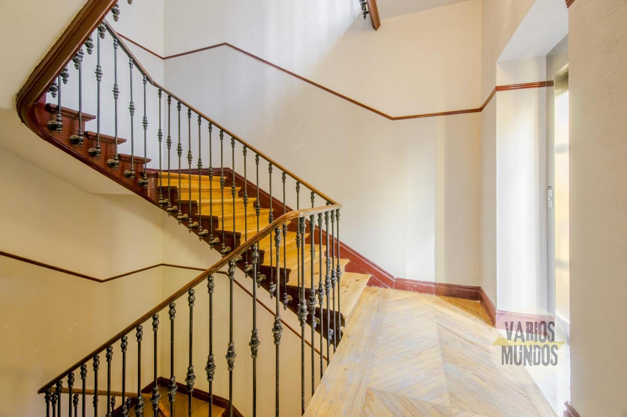 Elegant Apt Para 4Pax En Las Letras-Cortes Madrid Bagian luar foto