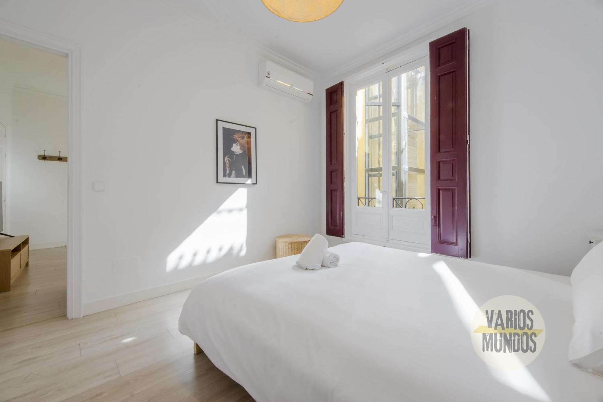Elegant Apt Para 4Pax En Las Letras-Cortes Madrid Bagian luar foto